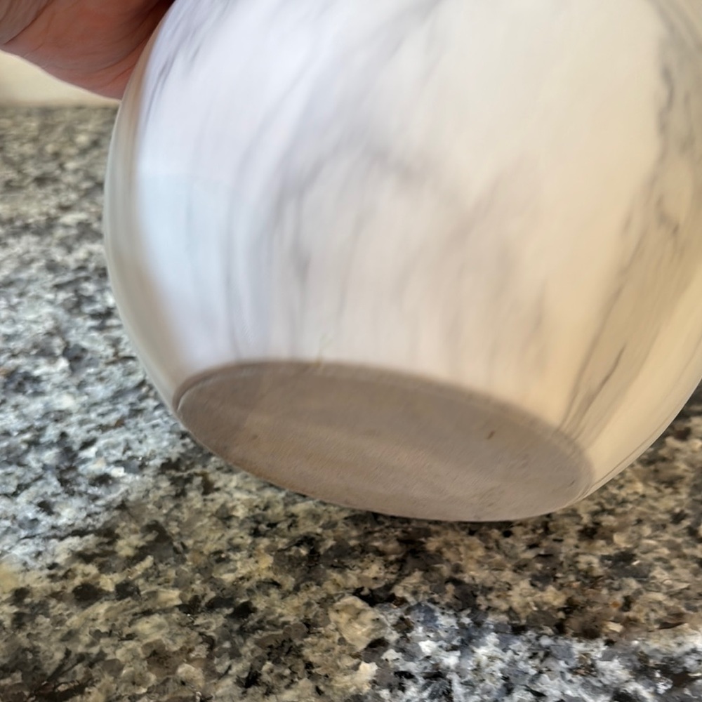 Bath and Body works Marble-Style White Candle Holders - Picture 8 of 8